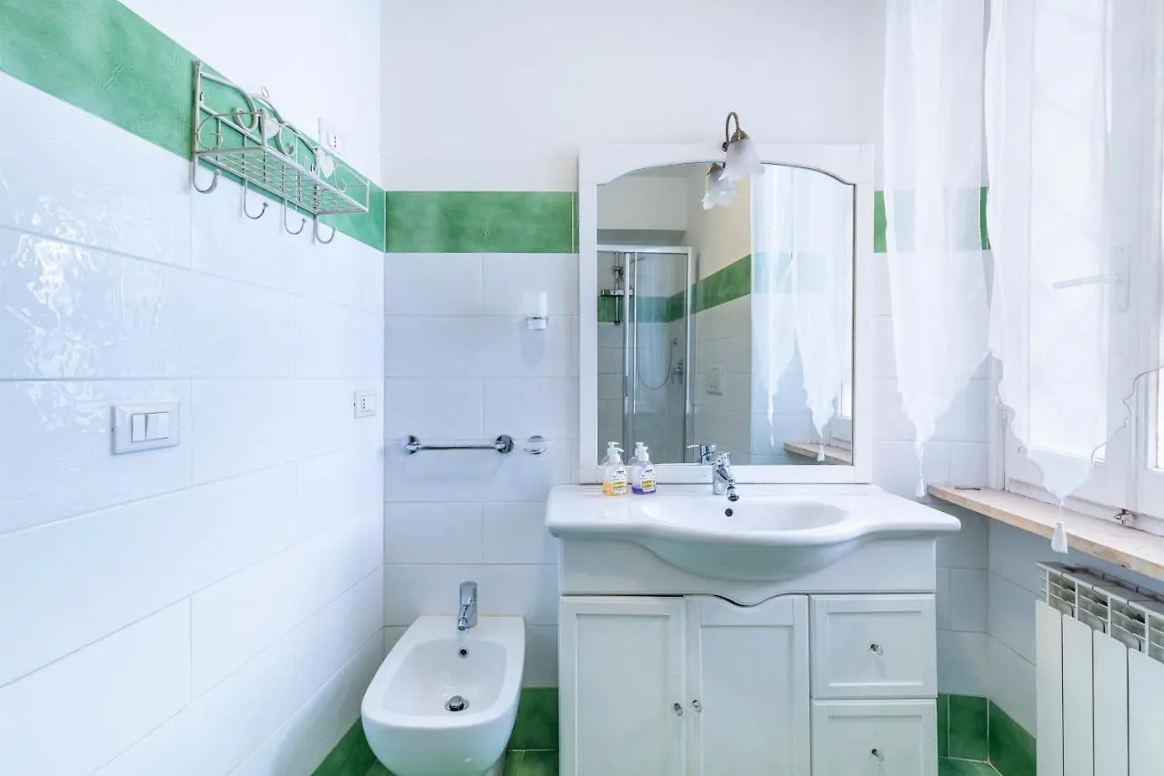Accogliente Casa A Due Passi Da Piazza Navona Apartment Rome Italy